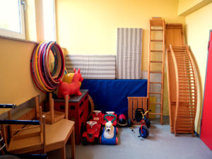 Kindergarten Flohkiste Materiallager Turnhalle